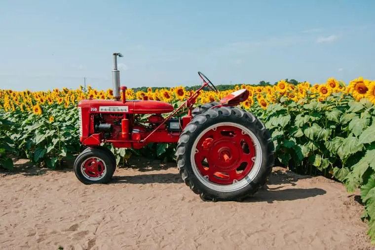 Trattori e macchine agricole